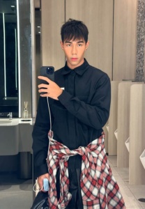 atom-nathaphop-เท่มาก