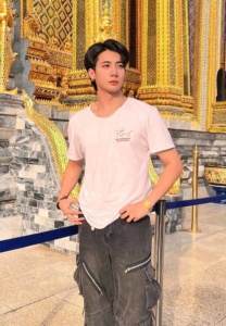 หลุยส์-กฤตวัฒน์