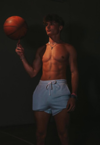 Connor-Lee-ใสใส