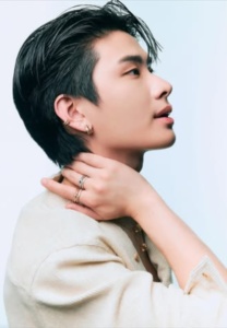 ไทย ชญานนท์-026-Graceful