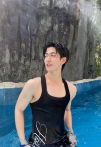 จินวุค คิม