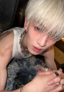 จินวุค คิม