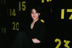 มาร์คกฤษณ์-012-Stunning