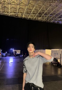 จั๋ง ธีร์-003-Radiant