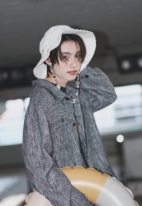 เอเอ อชิรกรณ์-005-Graceful