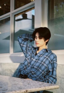 เอเอ อชิรกรณ์-006-Fabulous