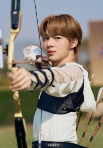 NuNew Chawarin-006-Attractive