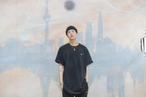 Jackson Wang-002-Lovely