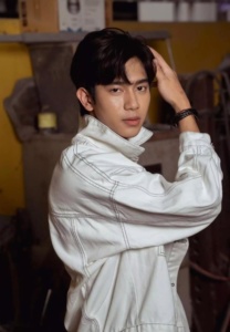 Athiwarit Nithiteerakornkul-006-Gorgeous