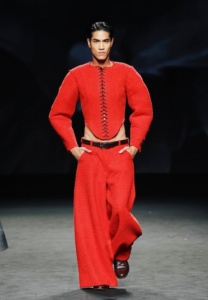 Bank Anusith Sangnimnuan-001-Stunning