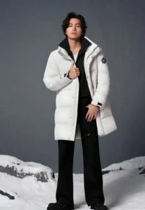 JERRY YAN-001-Pretty