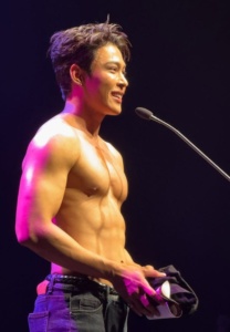 ต๊อด-ปนพงศ์