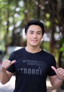 นาวิน-เยาวพลกุล-003-Stunning